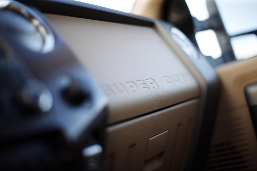  Ford F-250 Super Duty 2011 года  (фото 40 из 89)